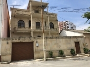 Satılır 7 otaqlı 300 m2 həyət evi Xırdalan