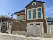 Satılır 4 otaqlı 180 m2 həyət evi Binəqədi