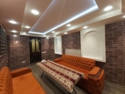 Satılır 3 otaqlı 110 m2 köhnə tikili Space TV