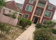 İcarəyə verilir 5 otaqlı 180 m2 bağ evi Şüvəlan