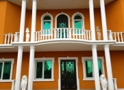 Satılır 9 otaqlı 550 m2 həyət evi Sabunçu