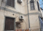 Satılır 4 otaqlı 260 m2 həyət evi Rəsulzadə