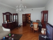 İcarəyə verilir 3 otaqlı 130 m2 yeni tikili Azadlıq prospekti m.