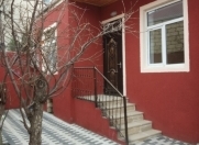 Satılır 3 otaqlı 80 m2 həyət evi Xırdalan