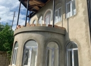 Satılır 5 otaqlı 140 m2 həyət evi Qusar
