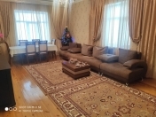 Satılır 5 otaqlı 200 m2 həyət evi Mehdiabad