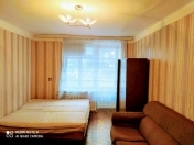 İcarəyə verilir 1 otaqlı 40 m2 köhnə tikili İnşaatçılar m.