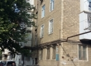 Satılır 4 otaqlı 170 m2 köhnə tikili Keşlə bazarı