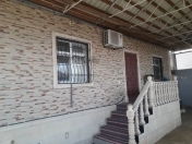 Satılır 3 otaqlı 110 m2 həyət evi Novxanı