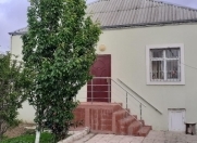 Satılır 4 otaqlı 120 m2 həyət evi Y.Ramana