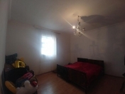 Satılır 3 otaqlı 150 m2 həyət evi Montin