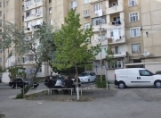 Satılır 5 otaqlı 105 m2 köhnə tikili Əhmədli m.