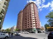 İcarəyə verilir 3 otaqlı 156 m2 yeni tikili Gənclik m.