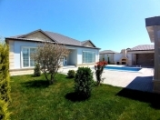 Satılır 4 otaqlı 200 m2 bağ evi Mərdəkan