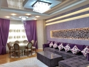 Satılır 4 otaqlı 200 m2 yeni tikili Ayna Sultanova heykəli