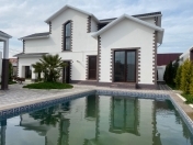 Satılır 5 otaqlı 220 m2 bağ evi Mərdəkan