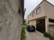 Satılır 5 otaqlı 150 m2 həyət evi Xətai r.