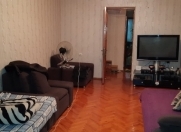 Satılır 3 otaqlı 70 m2 köhnə tikili İnşaatçılar m.