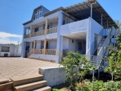 Satılır 8 otaqlı 300 m2 bağ evi Novxanı