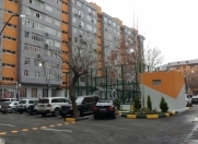 Satılır 2 otaqlı 76 m2 köhnə tikili Abu Arena