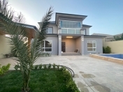 Satılır 4 otaqlı 180 m2 bağ evi Mərdəkan