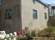 Satılır 3 otaqlı 110 m2 həyət evi Ramana