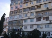 Satılır 2 otaqlı 60 m2 köhnə tikili Yasamal r.