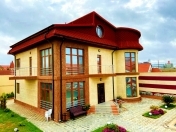 Satılır 5 otaqlı 450 m2 bağ evi Şüvəlan