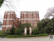 Satılır 4 otaqlı 210 m2 yeni tikili Zabitlər parkı