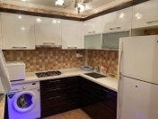 İcarəyə verilir 4 otaqlı 120 m2 bağ evi Şüvəlan