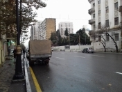 İcarəyə verilir 4 otaqlı 80 m2 ofis Nəsimi r.