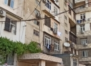Satılır 2 otaqlı 65 m2 köhnə tikili İnşaatçılar m.
