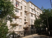 Satılır 2 otaqlı 50 m2 köhnə tikili Yasamal r.