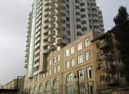 İcarəyə verilir 3 otaqlı 180 m2 yeni tikili 28 May m.