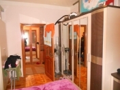 Satılır 2 otaqlı 60 m2 köhnə tikili Yasamal r.
