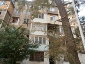 Satılır 2 otaqlı 46 m2 köhnə tikili İnşaatçılar m.