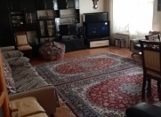 Satılır 5 otaqlı 120 m2 köhnə tikili Azadlıq prospekti m.