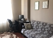 Satılır 5 otaqlı 120 m2 köhnə tikili Əhmədli m.