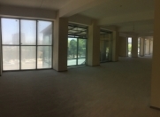 İcarəyə verilir 1 otaqlı 420 m2 ofis Yasamal r.