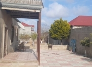 Satılır 4 otaqlı 17000 m2 bağ evi Qala