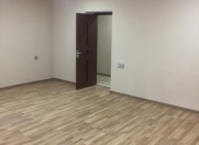 İcarəyə verilir 7 otaqlı 140 m2 ofis İnşaatçılar m.