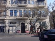 İcarəyə verilir 5 otaqlı 140 m2 ofis Nizami m.