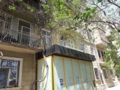 Satılır 2 otaqlı 80 m2 obyekt Elmlər Akademiyası m.