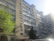 Satılır 3 otaqlı 85 m2 köhnə tikili Azadlıq prospekti m.