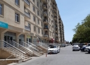 Satılır 2 otaqlı 106 m2 obyekt Elmlər Akademiyası m.