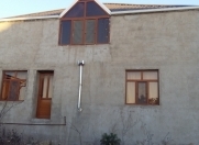 Satılır 3 otaqlı 100 m2 həyət evi Y.Suraxanı