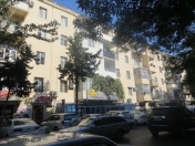 Satılır 4 otaqlı 100 m2 köhnə tikili Səməd Vurğun parkı