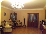 Satılır 3 otaqlı 121 m2 yeni tikili Hüseyn Cavid parkı