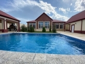 Satılır 5 otaqlı 230 m2 bağ evi Mərdəkan