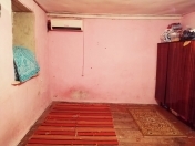 Satılır 2 otaqlı 40 m2 həyət evi Montin